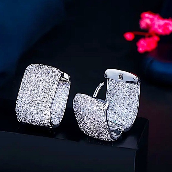 Sterling Silver Zircon Stud Earrings, Wedding, Bridal, Anniversary - Picture 2 of 4